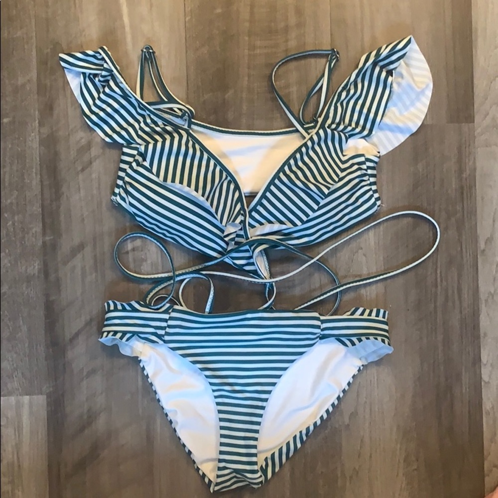 NEVER WORN Isabella Rose bikini